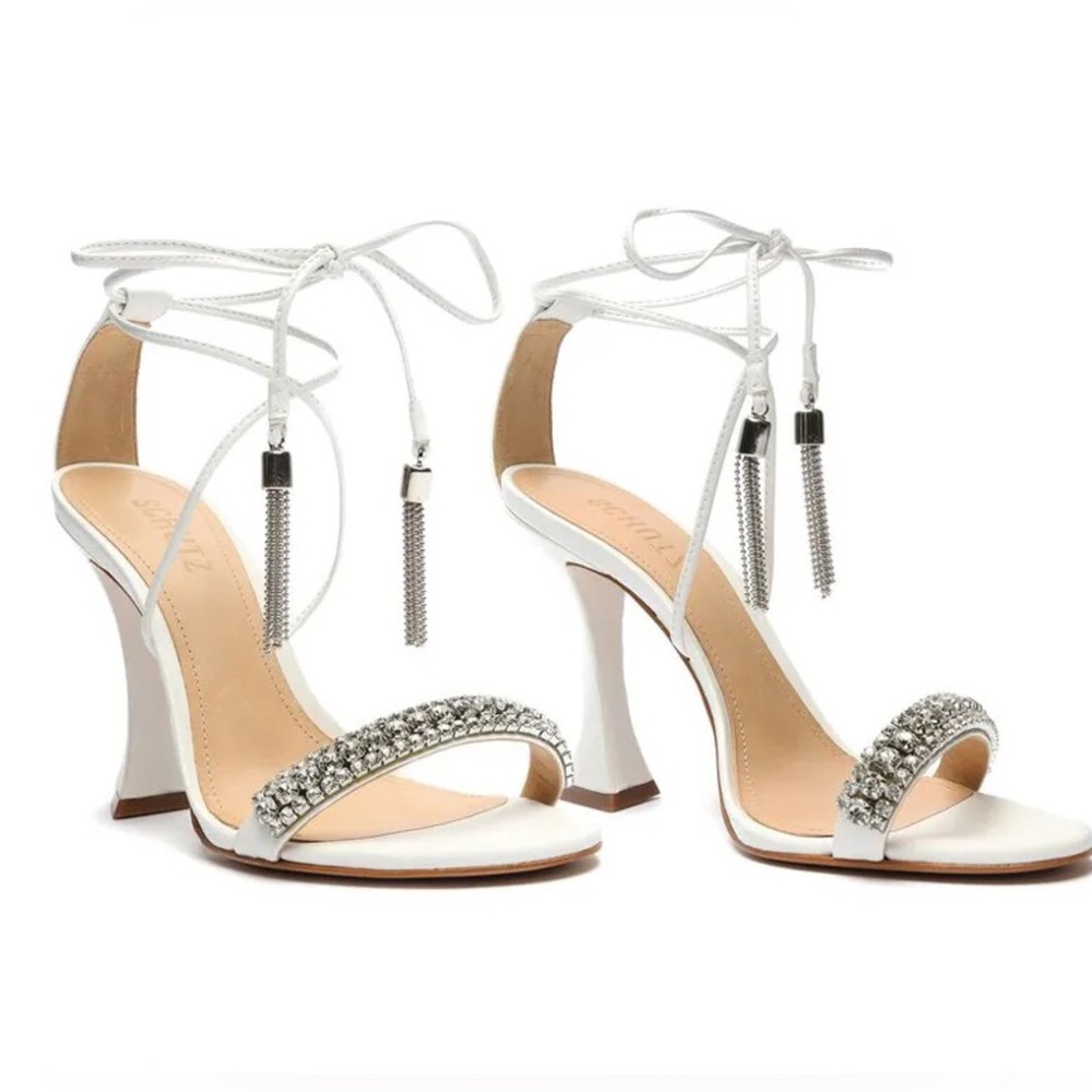 Schutz white heals